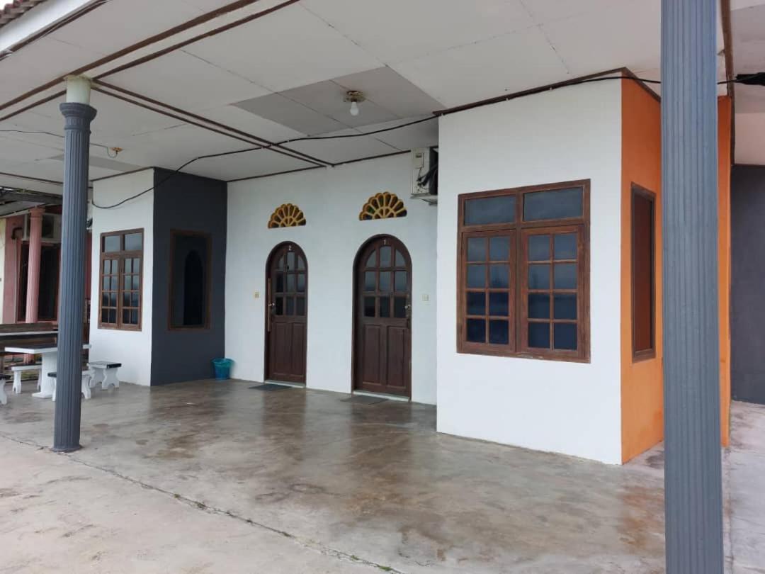 Rumah Rehat Qnm Holidays Kuala Terengganu Exterior photo